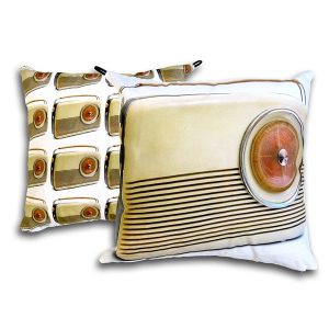 Mikael Bendixen Radio tyynynpäällinen, fotoprintti