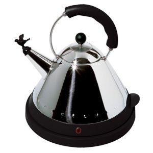 Alessi MG32 B, viheltävä vedenkeitin teräs, musta